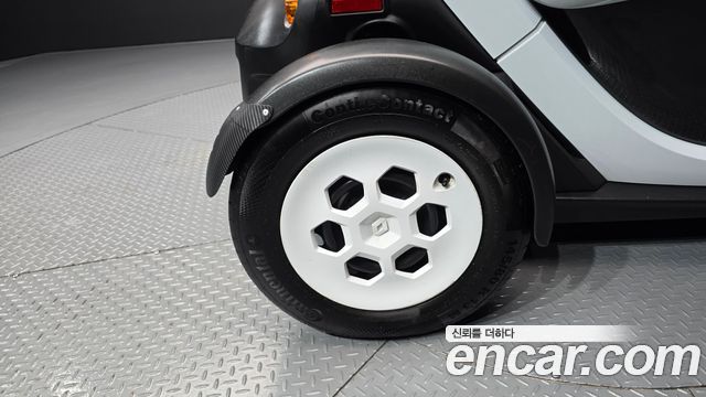 Renault Korea Twizy Life(2-Seater) 2020 — фото 29