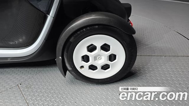 Renault Korea Twizy Life(2-Seater) 2020 — фото 30