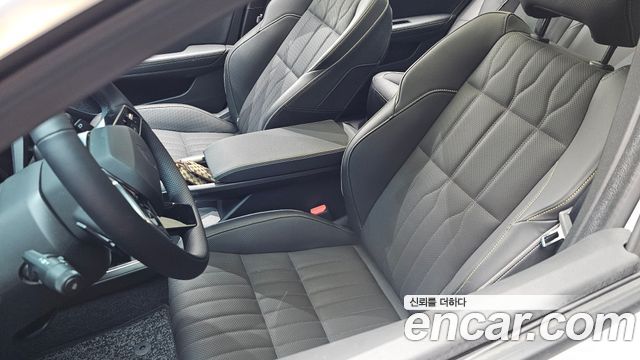 Renault Korea Scenic Iconic 2026 — фото 27