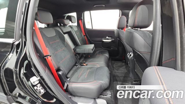 Mercedes-Benz GLB-Class (X247) AMG GLB35 4MATIC 2025 — фото 15