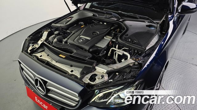 Mercedes-Benz E-Class (W213) E250 Avantgarde 2020 — фото 6