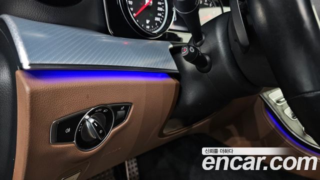 Mercedes-Benz E-Class (W213) E250 Avantgarde 2020 — фото 13