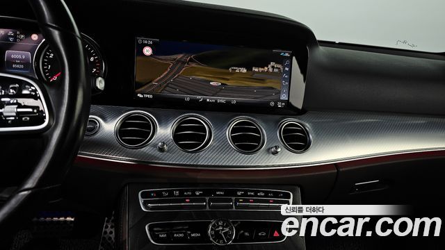 Mercedes-Benz E-Class (W213) E250 Avantgarde 2020 — фото 16