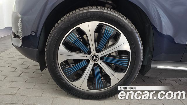 Mercedes-Benz EQC (N293) EQC400 4MATIC 2020 — фото 5