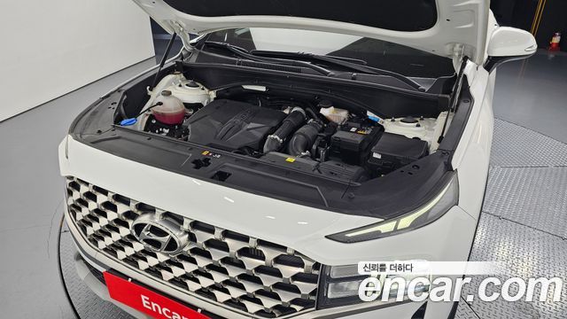 Hyundai Santa Fe Gasoline 2.5T 2WD Exclusive 2022 — фото 6