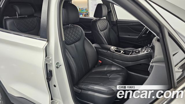 Hyundai Santa Fe Gasoline 2.5T 2WD Exclusive 2022 — фото 12