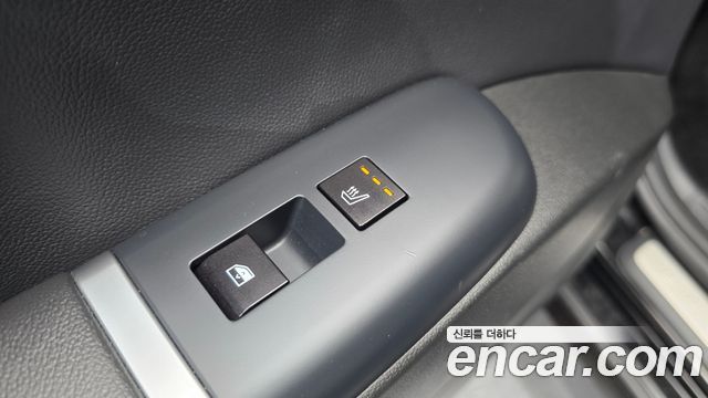 Hyundai Grandeur (GN7) 3.5 Gasoline 2WD Premium 2023 — фото 23