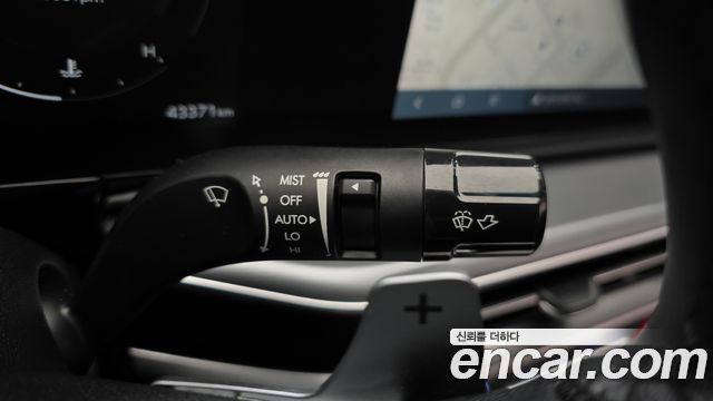 Hyundai Grandeur (GN7) 3.5 Gasoline 2WD Premium 2023 — фото 24