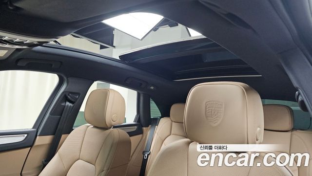 Porsche Macan 2.9 S 2023 — фото 28