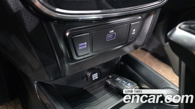 KG Mobility (SsangYong) Very New Tivoli Gasoline 1.5 2WD V1 2020 — фото 13