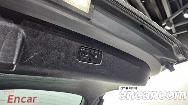 Genesis GV70 2.5T Gasoline AWD 2025 — фото 20