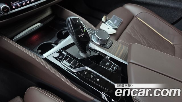 BMW 6 Series GT (G32) 620d Luxury 2024 — фото 9