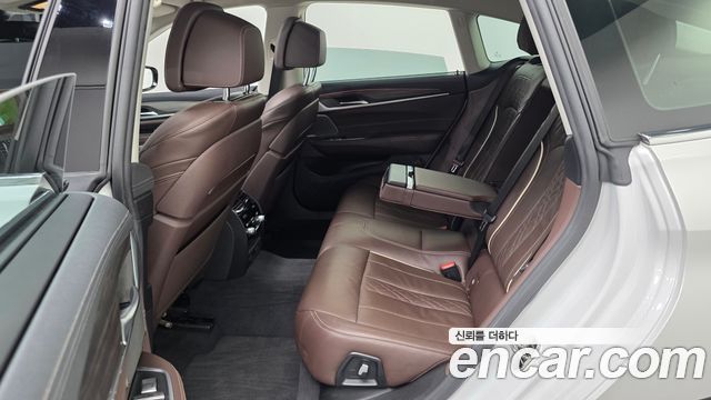 BMW 6 Series GT (G32) 620d Luxury 2024 — фото 12