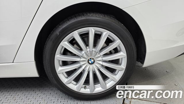 BMW 6 Series GT (G32) 620d Luxury 2024 — фото 21