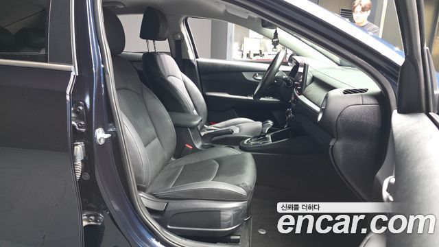 Kia K3 (II) 1.6 Prestige 2022 — фото 11