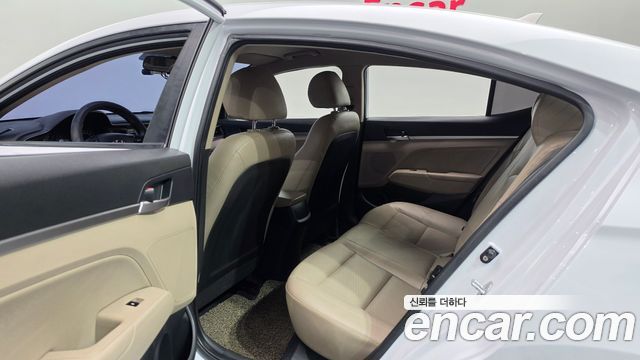 Hyundai Avante (AD) 1.6 Smart Choice 2020 — фото 7