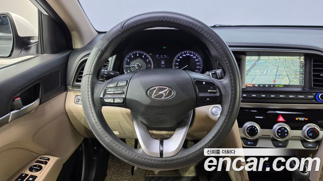 Hyundai Avante (AD) 1.6 Smart Choice 2020 — фото 8