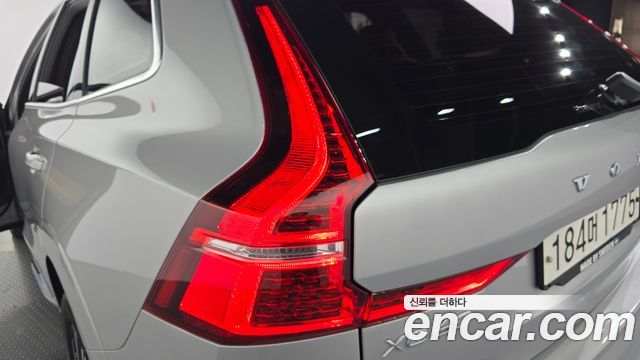 Volvo XC60 (II) B5 Inscription 2022 — фото 23