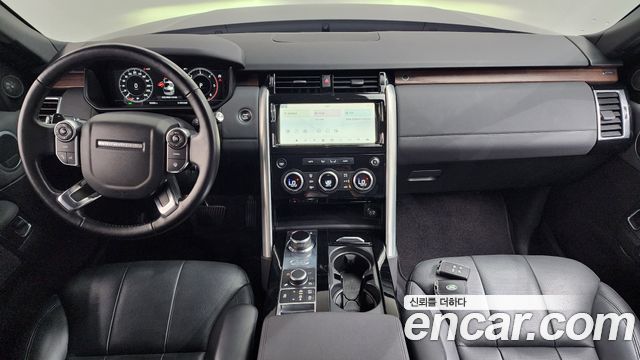Land Rover Discovery 5 3.0 TD6 HSE 2018 — фото 7