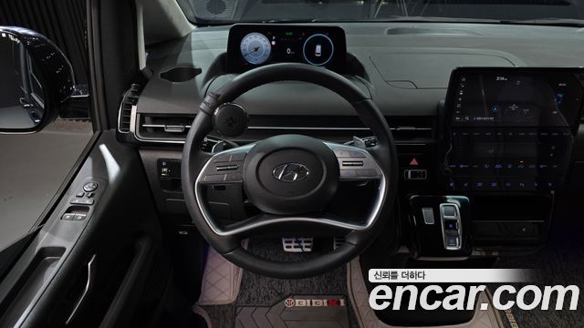 Hyundai Staria L3.5 Lounge 7-Seater Inspiration 2024 — фото 13