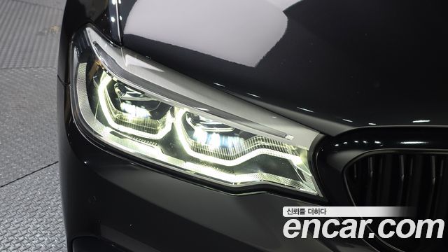 BMW 5 Series (G30) 520i M Sport 2020 — фото 22