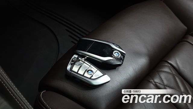 BMW 5 Series (G30) 520i M Sport 2020 — фото 29