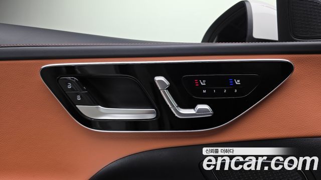 Mercedes-Benz C-Class (W206) C300 AMG Line 2022 — фото 19