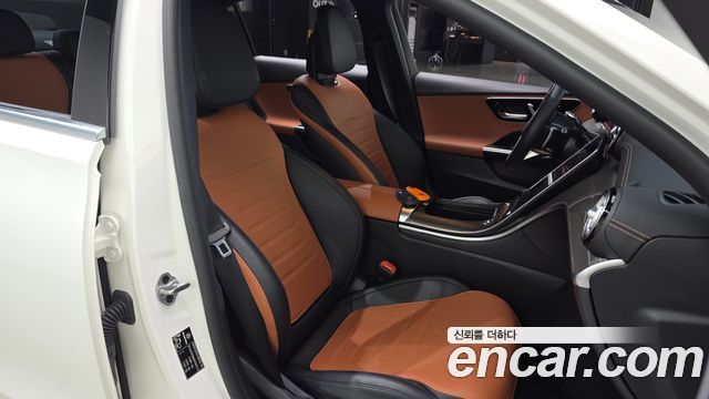 Mercedes-Benz C-Class (W206) C300 AMG Line 2022 — фото 26