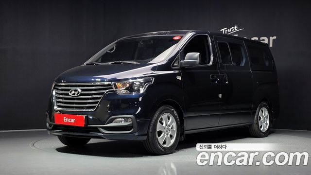 Hyundai Grand Starex Wagon 12-Seater Modern 2020 — фото 1