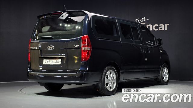 Hyundai Grand Starex Wagon 12-Seater Modern 2020 — фото 2