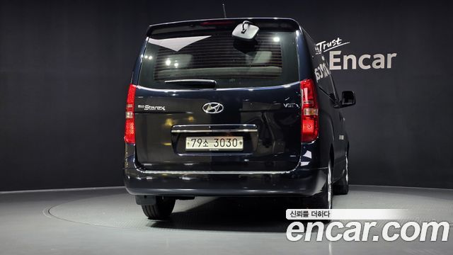 Hyundai Grand Starex Wagon 12-Seater Modern 2020 — фото 4