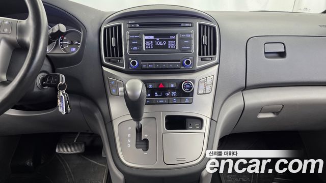 Hyundai Grand Starex Wagon 12-Seater Modern 2020 — фото 18