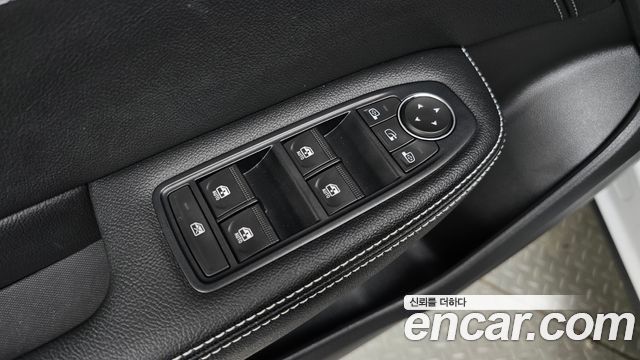 Renault Korea XM3 1.3 TCe RE Signature 2021 — фото 31