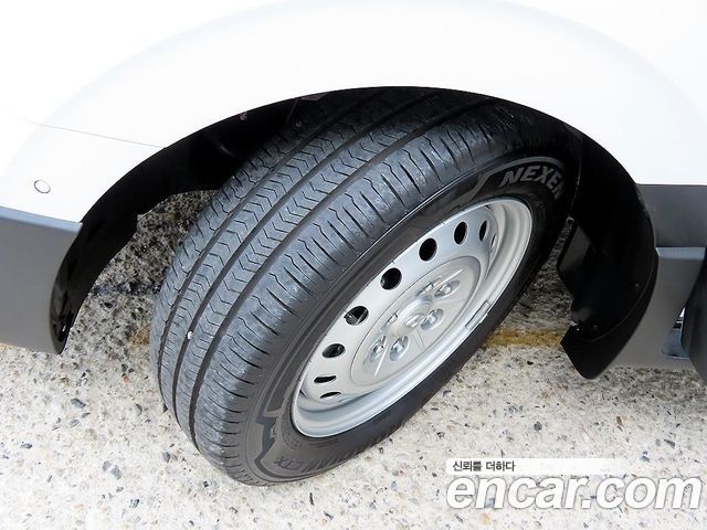 Hyundai ST1 Cargo Premium 2025 — фото 24