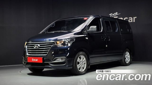 Hyundai Grand Starex Wagon 12-Seater Modern 2020 — фото 1