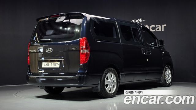 Hyundai Grand Starex Wagon 12-Seater Modern 2020 — фото 2
