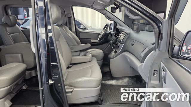 Hyundai Grand Starex Wagon 12-Seater Modern 2020 — фото 15
