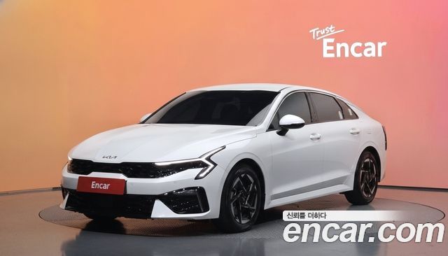 Kia K5 (III) 2.0 Prestige 2025 — фото 1