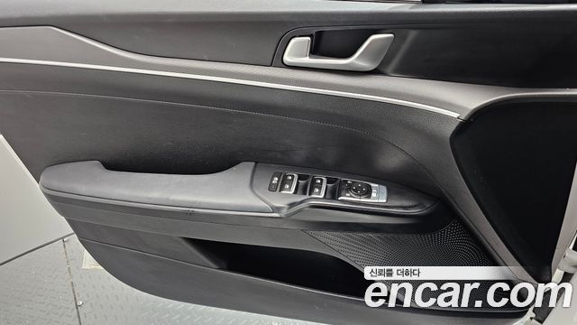 Kia K5 (III) 2.0 Prestige 2025 — фото 24