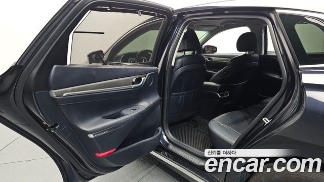 Hyundai Grandeur (IG) 2.5 Exclusice 2021 — фото 12