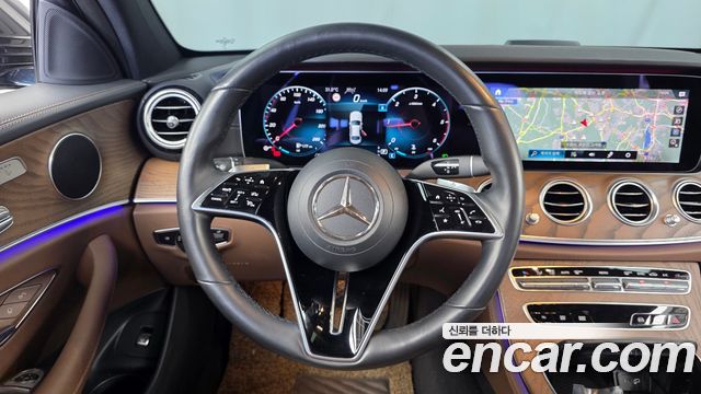 Mercedes-Benz E-Class (W213) E220d 4MATIC Exclusive 2021 — фото 13