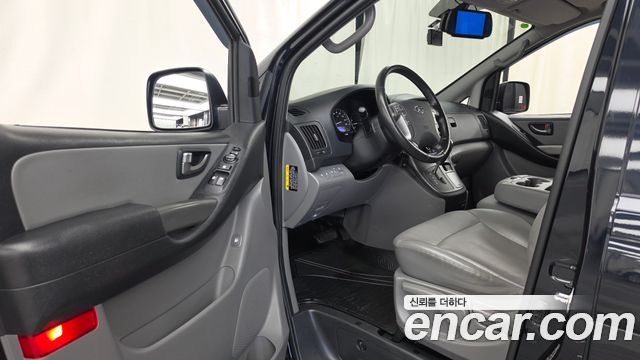 Hyundai Grand Starex Wagon 12-Seater Modern 2020 — фото 10