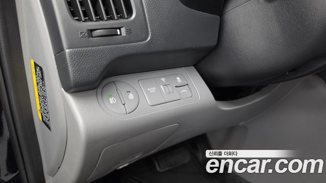Hyundai Grand Starex Wagon 12-Seater Modern 2020 — фото 35