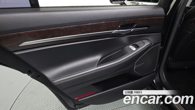 Genesis EQ900 3.8 GDI AWD Premium Luxury 2018 — фото 25