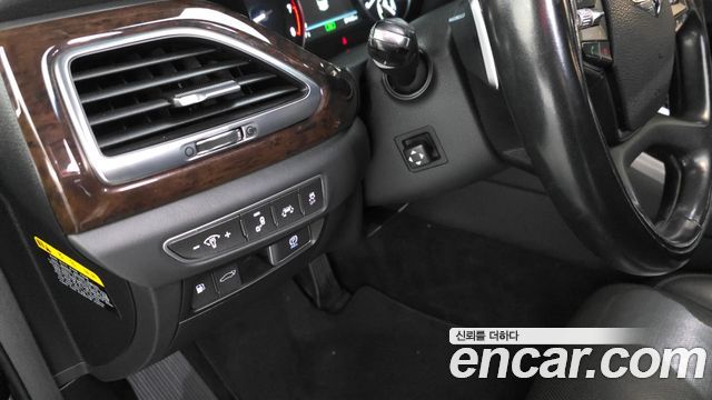 Genesis EQ900 3.8 GDI AWD Premium Luxury 2018 — фото 30