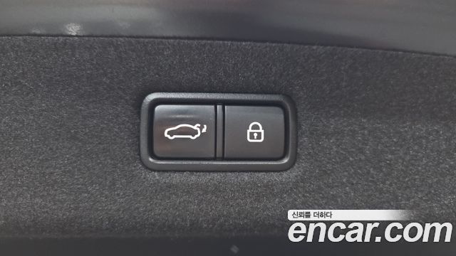 Genesis EQ900 3.8 GDI AWD Premium Luxury 2018 — фото 31