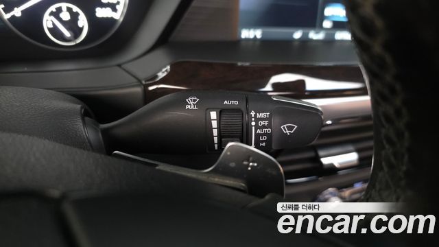 Genesis EQ900 3.8 GDI AWD Premium Luxury 2018 — фото 35
