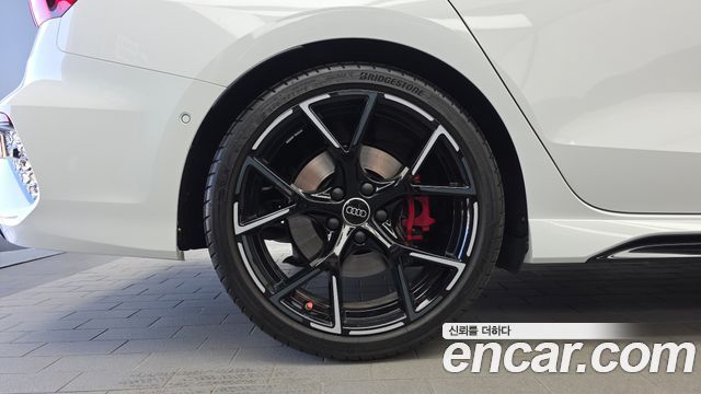 Audi RS3 (8Y) 2.5 TFSI Quattro 2023 — фото 5