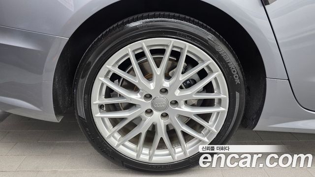 Audi A6 40 TFSI Quattro Premium C7 2017 — фото 5