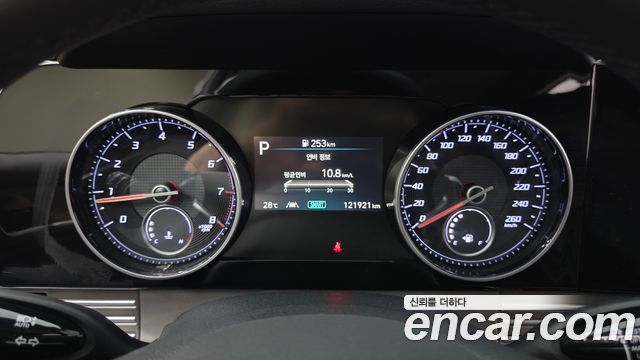 Hyundai Grandeur (IG) 2.5 Premium 2022 — фото 8